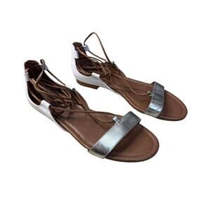 White House Black Market White Silver Lace Up Open‎ Toe Strappy Flats Size 7.5